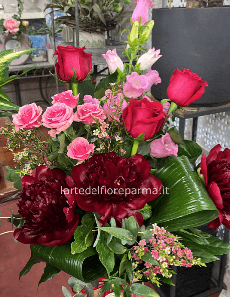 Mazzo di fiori in water box